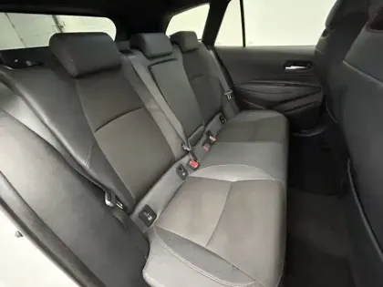 Photo 27 Toyota Corolla Hybride 196h GR Sport PACK TECHNO