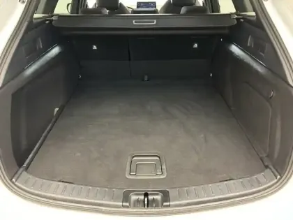 Photo 9 Toyota Corolla Hybride 196h GR Sport PACK TECHNO