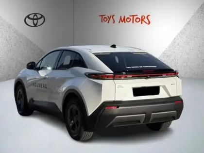 Photo 26 Toyota C-HR Design Grande Autonomie 77 kWh 224ch +