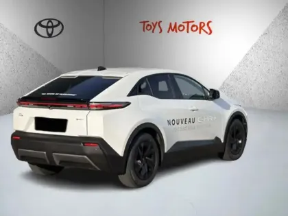 Photo 24 Toyota C-HR Design Grande Autonomie 77 kWh 224ch +