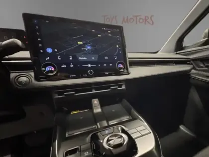 Photo 12 Toyota C-HR Design Grande Autonomie 77 kWh 224ch +