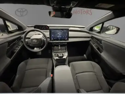 Photo 10 Toyota C-HR Design Grande Autonomie 77 kWh 224ch +