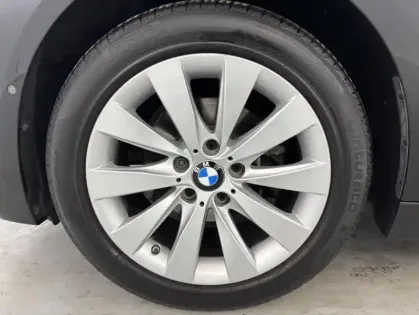 Photo 20 BMW Serie 3 318iA 136ch Executive