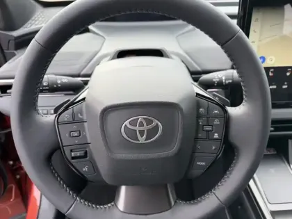 Photo 19 Toyota C-HR Design Grande Autonomie 77 kWh 224ch +