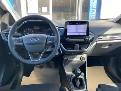 Photo 30 Ford Fiesta Gén. V Ph2 Titanium Business 5