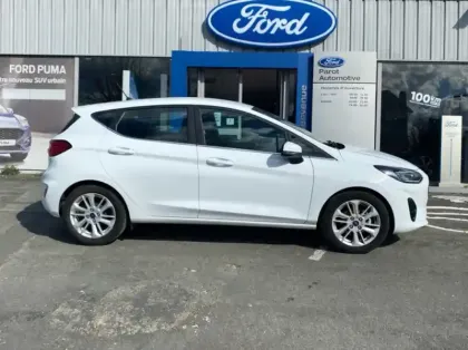 Photo 25 Ford Fiesta 1.0 EcoBoost Hybrid 125ch Titanium Business 5p