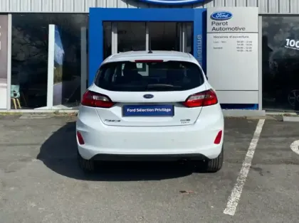 Photo 52 Ford Fiesta Gén. V Ph2 Titanium Business 5