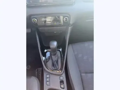 Photo 16 Toyota Yaris Hybride 116h Design MY25