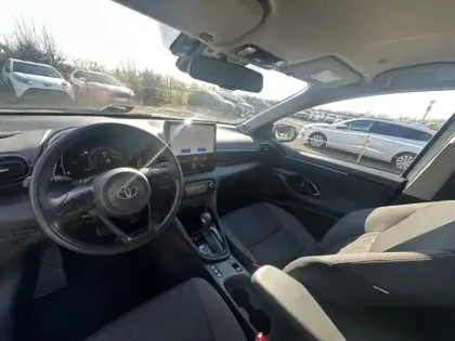 Photo 12 Toyota Yaris Hybride 116h Design MY25