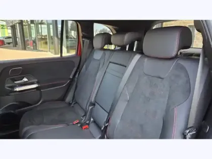 Photo 12 Mercedes GLB 200 d AMG Line