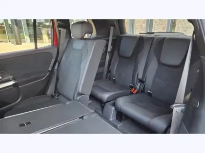 Photo 13 Mercedes GLB 200 d AMG Line