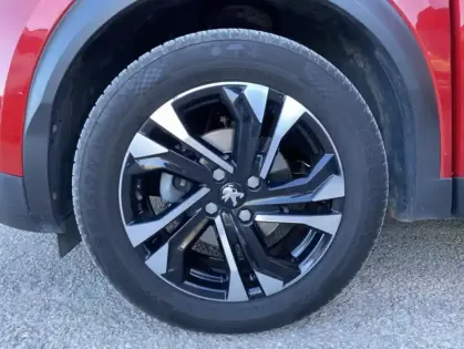 Photo 20 Peugeot 2008 II 1.2 PT 130 S&S GT Line