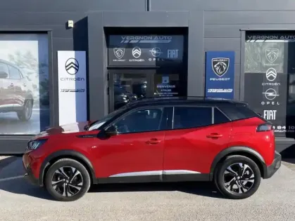 Photo 25 Peugeot 2008 II 1.2 PT 130 S&S GT Line