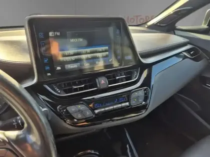 Photo 13 Toyota C-HR 1.8 HYBRIDE 122 DISTINCTIVE