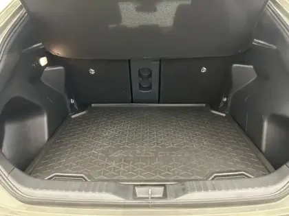 Photo 8 Toyota Yaris Hybride 1.5 116H TRAIL TOIT PANO