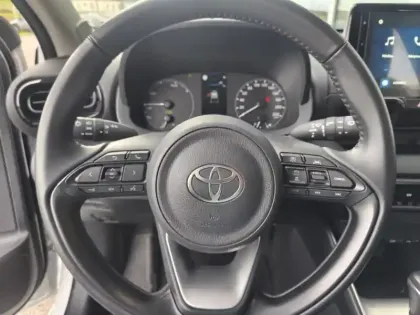 Photo 5 Toyota Yaris Hybride 116h Dynamic