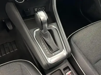 Photo 20 Renault Captur E-Tech Plug-in 160 21 Intens 5p