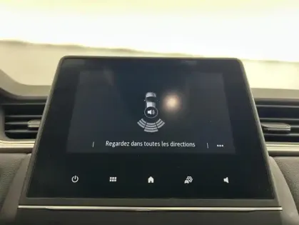 Photo 18 Renault Captur E-Tech Plug-in 160 21 Intens 5p