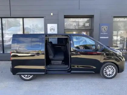 Photo 28 Peugeot Expert III Taille M 2.2 Diesel 180 S&S EAT8