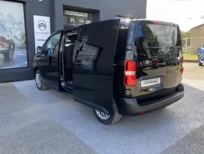 Photo 22 Peugeot Expert III Taille M 2.2 Diesel 180 S&S EAT8