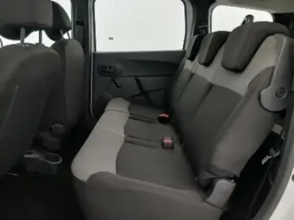 Photo 14 Dacia Lodgy TCe 100 FAP 7 places Essentiel