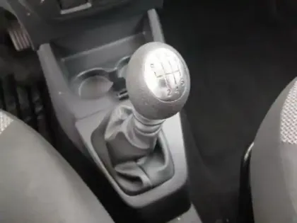 Photo 19 Dacia Lodgy TCe 100 FAP 7 places Essentiel