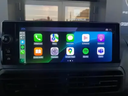 Photo 6 Peugeot Expert III Taille M 2.2 Diesel 180 S&S EAT8