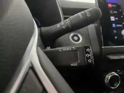 Photo 24 Renault Clio V E-Tech 140 - 21N SL Lutecia