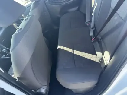 Photo 8 Toyota Yaris Hybride 116h Design MY25