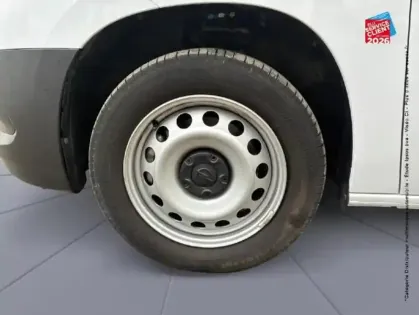 Photo 9 Opel Combo  Cargo XL 950kg BlueHDi 100ch S&S