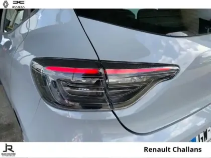 Photo 13 Renault Clio  1.5 Blue dCi 100ch Evolution - 24