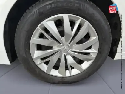 Photo 24 Peugeot 208  Affaire 1.2 PureTech 75ch S&S Premium