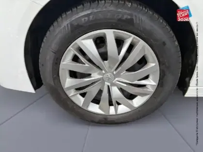 Photo 17 Peugeot 208 Gén. II Ph1 Premium 5