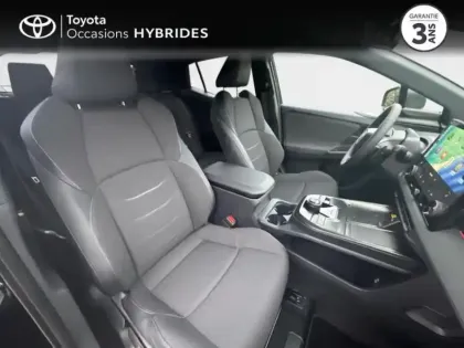 Photo 11 Toyota C-HR + 224ch 77kWh Design Grande Autonomie