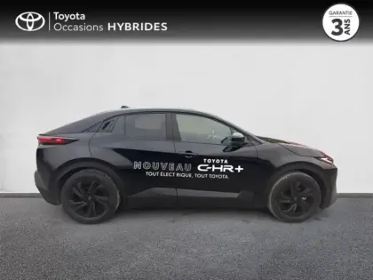 Photo 7 Toyota C-HR + 224ch 77kWh Design Grande Autonomie