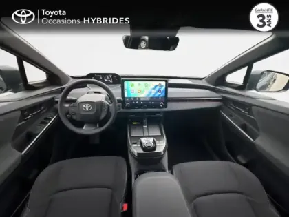 Photo 8 Toyota C-HR + 224ch 77kWh Design Grande Autonomie