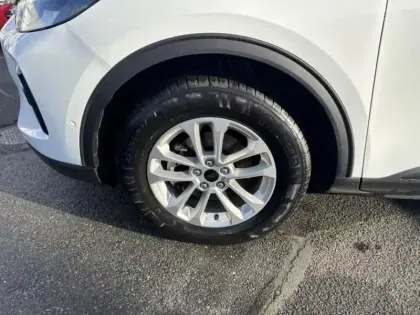 Photo 8 Ford Kuga Gén. III Ph2 Titanium Business 5