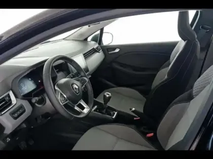 Photo 9 Renault Clio  1.5 dCi 100ch Evolution - 25