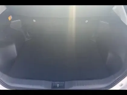 Photo 8 Toyota Yaris  Cross 116h Dynamic MC24