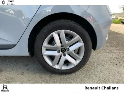 Photo 7 Renault Clio  1.5 Blue dCi 100ch Evolution - 24