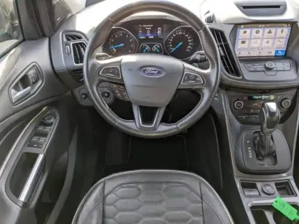 Photo 7 Ford Kuga Gén. II Ph2 Vignale 5