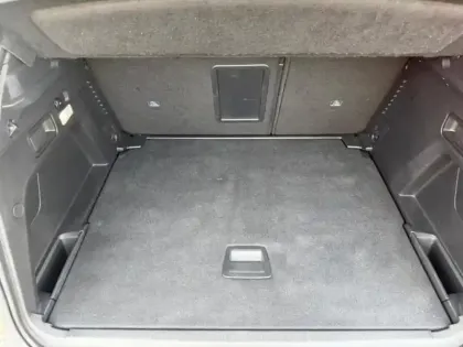 Photo 9 Peugeot 3008  1.6 PureTech 180ch S&S GT Line EAT8