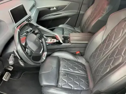 Photo 13 Peugeot 3008  1.6 PureTech 180ch S&S GT Line EAT8