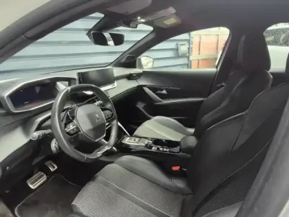 Photo 10 Peugeot 208  e- 136ch GT