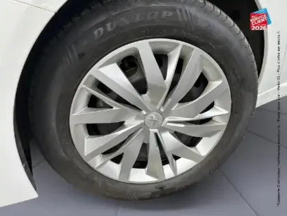 Photo 9 Peugeot 208  Affaire 1.2 PureTech 75ch S&S Premium