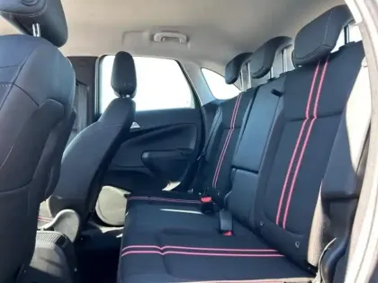 Photo 9 Opel Crossland  1.2 Turbo 110ch GS Line