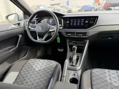 Photo 13 Volkswagen Polo  1.0 TSI 116ch R-Line DSG7