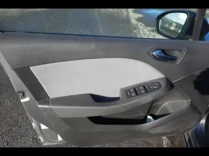 Photo 10 Renault Clio  1.0 TCe 90ch Techno - 25