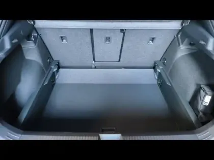 Photo 10 Volkswagen T-roc  1.5 eTSI 150ch R-Line DSG7