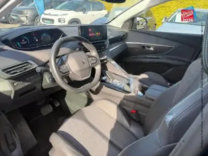 Photo 14 Peugeot 3008  HYBRID 225ch Allure Pack e-EAT8